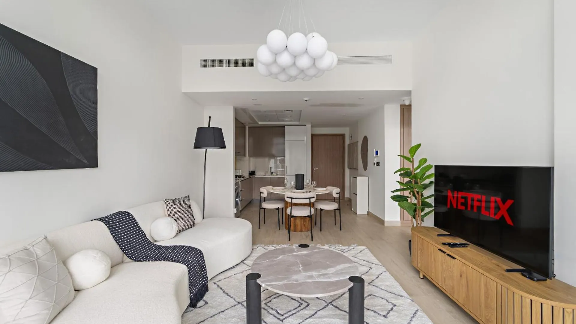 Vayk - Modern 1 Bedroom Apartment In Azizi Riviera Dubai 0*,  United Arab Emirates