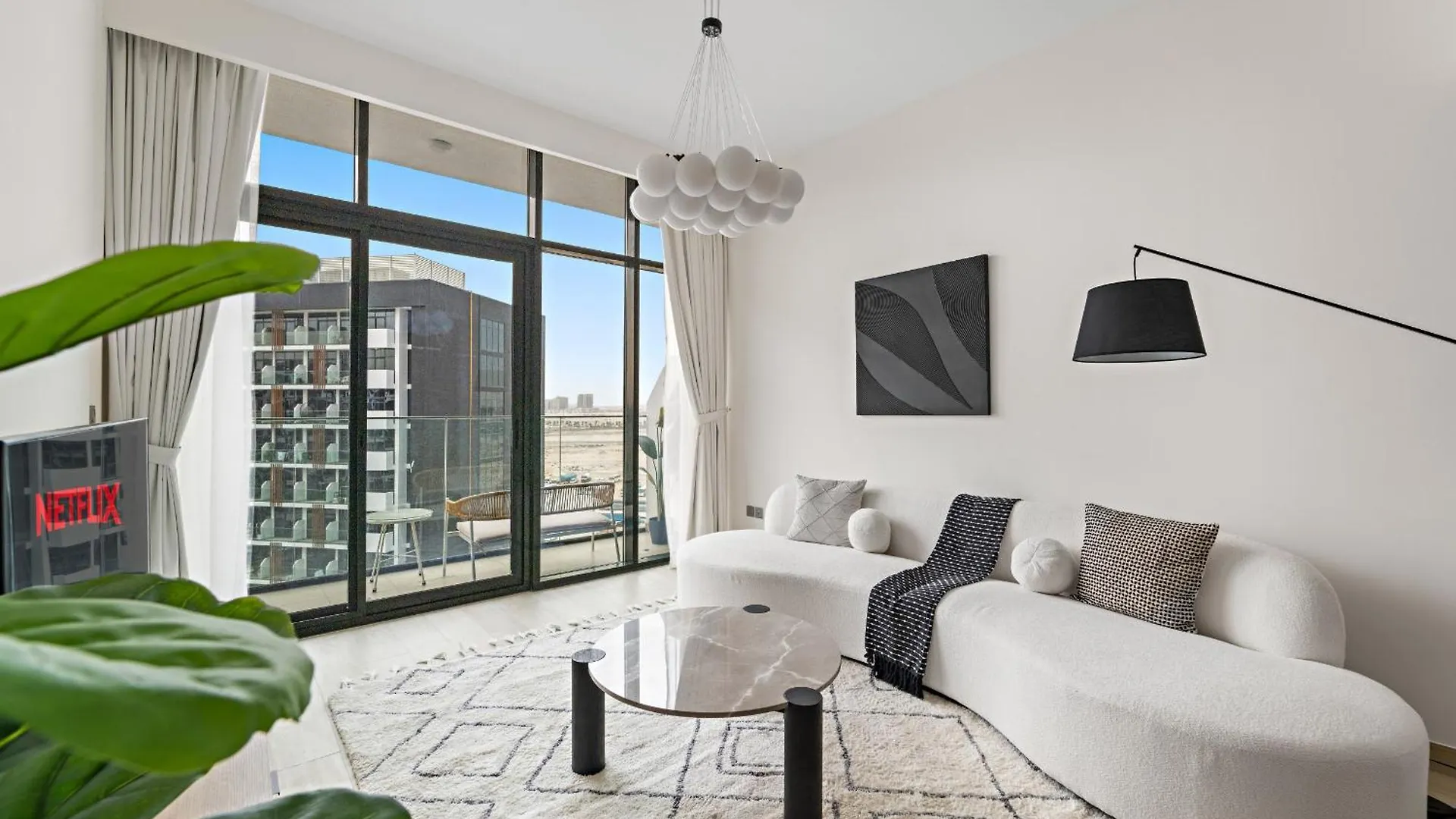 Vayk - Modern 1 Bedroom Apartment In Azizi Riviera Dubai United Arab Emirates
