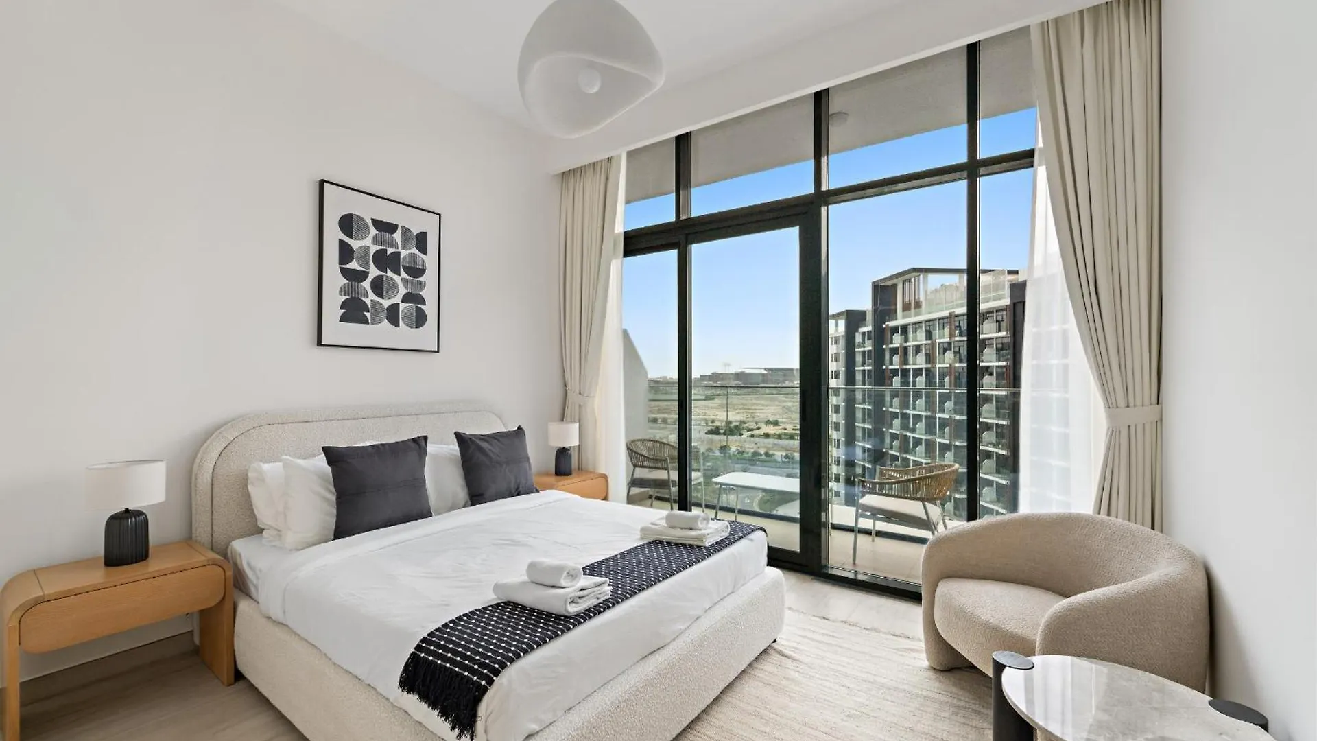 Vayk - Modern 1 Bedroom Apartment In Azizi Riviera Dubai 0*,  United Arab Emirates